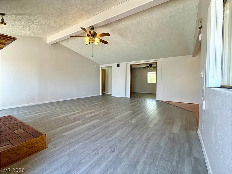 3126 La Barca Ln — Photo 7
