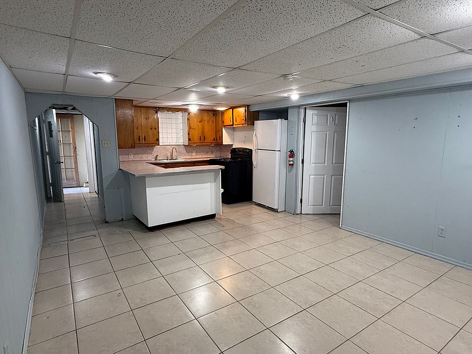 1st image of 1140 Lorraine Dr Floor 2