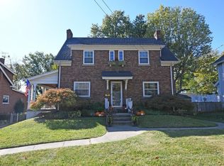 5481 Cleves Warsaw Rd, Cincinnati, OH 45238