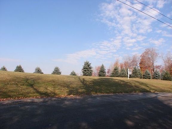 5th image of 709 Jones Mills Stahlstown Rd