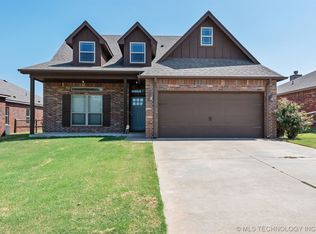 14151 S 267th East Ave, Coweta, OK 74429