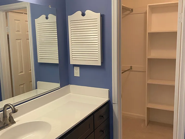 423 Harbour Point — Photo 21