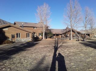 2 Slide Mountain Ln, Cody, WY 82414