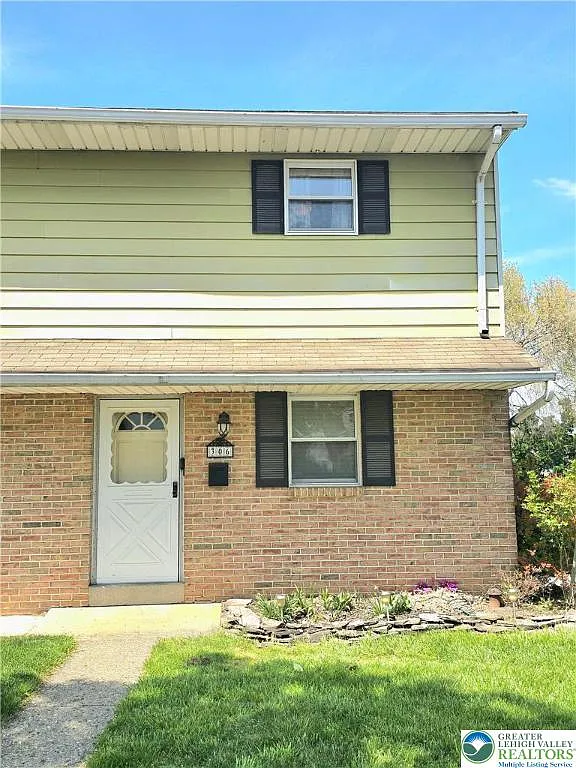 306 Edward Ln photo 1
