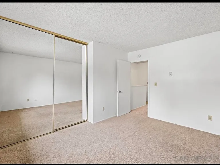 7940 Camino Kiosco — Photo 3