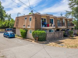 2705 Radio Ln, Redding, CA 96001