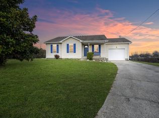 105 Wassom Ct, Oak Grove, KY 42262