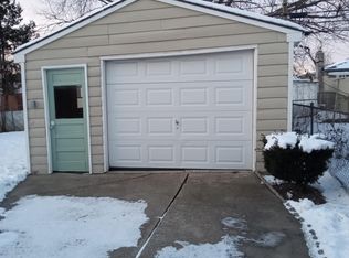 901 Moulin Ave, Madison Heights, MI 48071