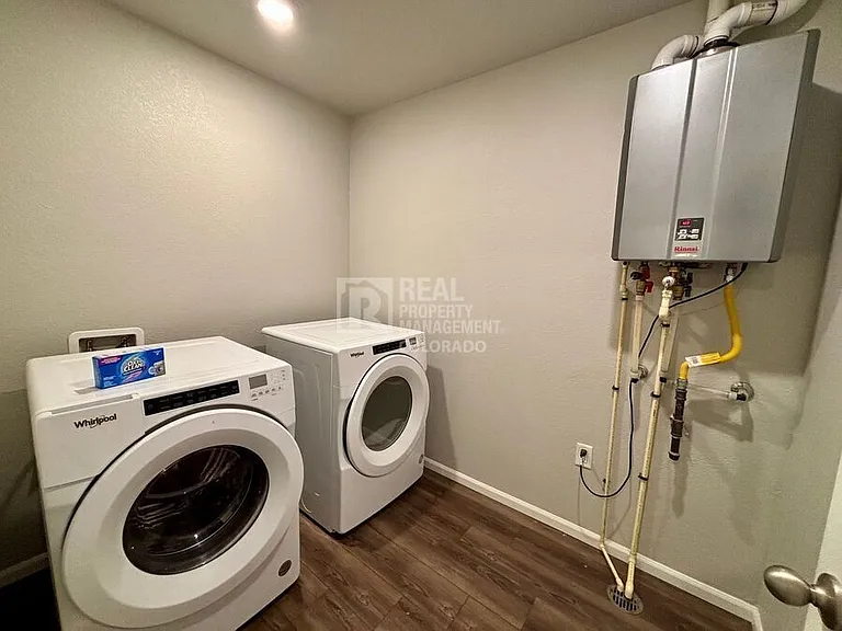 12277 Race St — Photo 10