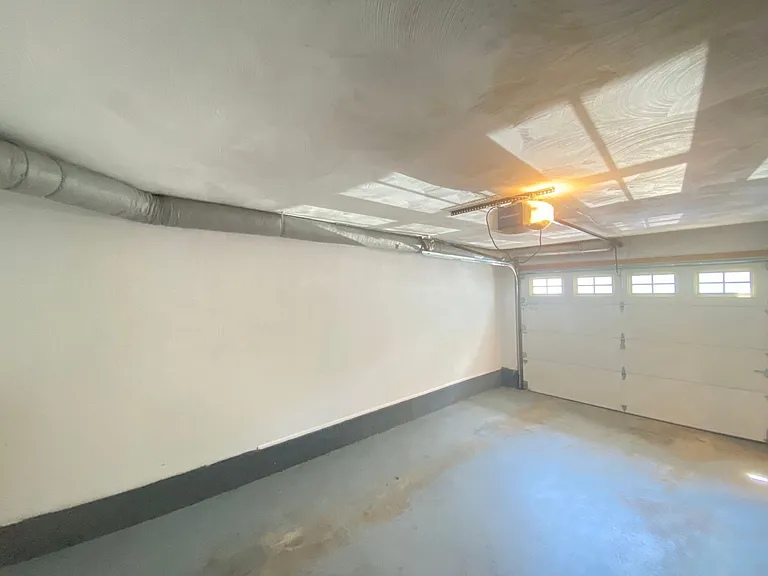18 Profile Cir — Photo 23