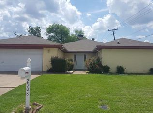 2308 Lavon Creek Ln, Arlington, TX 76006