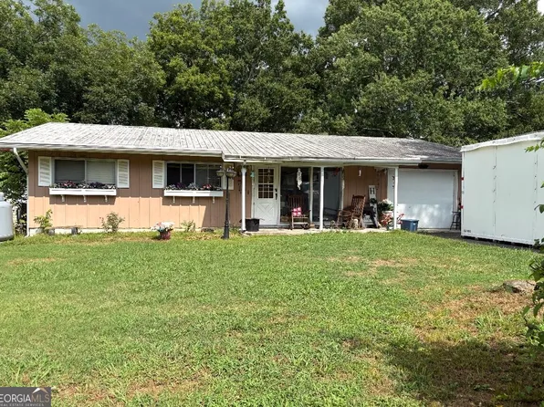 219 Robert E Lee St, Fort Oglethorpe, GA 30742