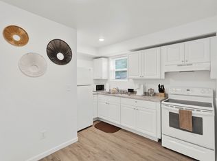 30561 Krauter Ave #C1, Garden City, MI 48135