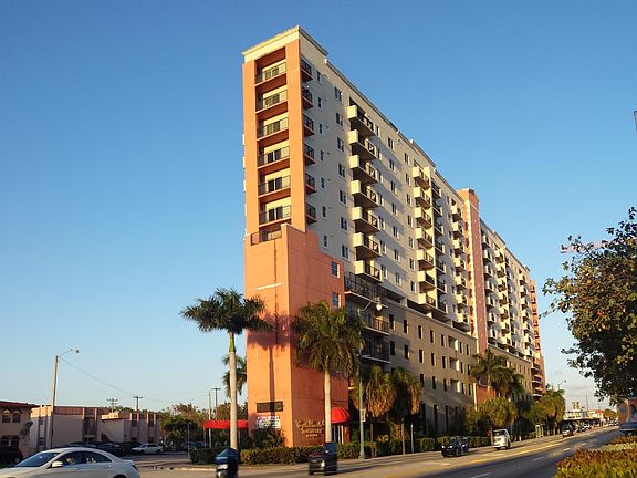 3rd image of 6355 SW 8th St Ste 100