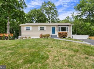 4412 Gage Rd, Alexandria, VA 22309