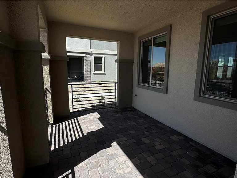 92 Hornbeck Ln — Photo 30