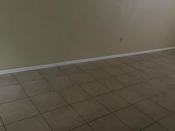 2nd image of 4917 Melissa Ln