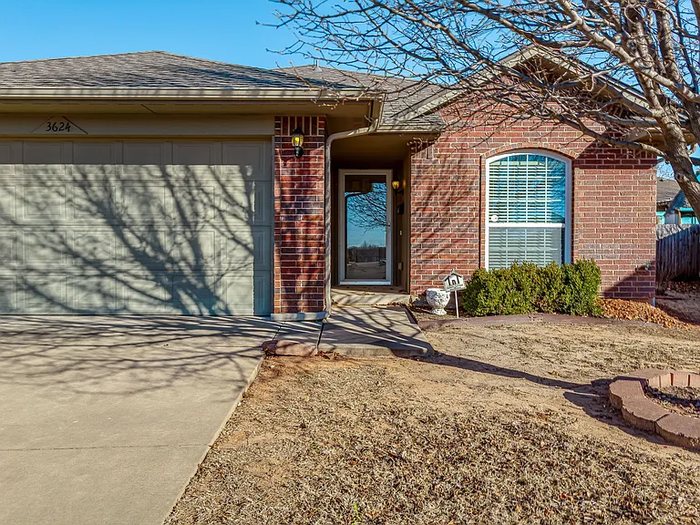 3624 Green Apple Pl — Photo 2