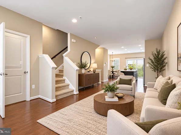 152 Prado Ln #2502, Clarksburg, MD 20871