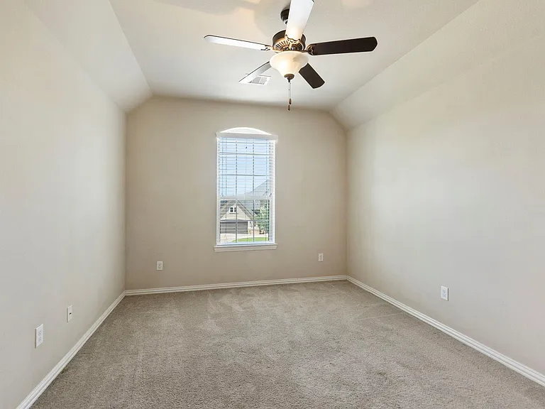 9739 Reston River Ln — Photo 36