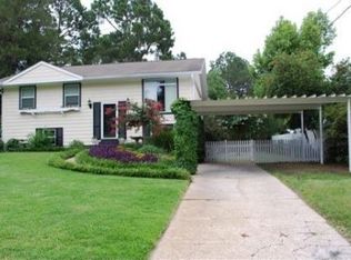 2005 Clay Ave, Panama City, FL 32405