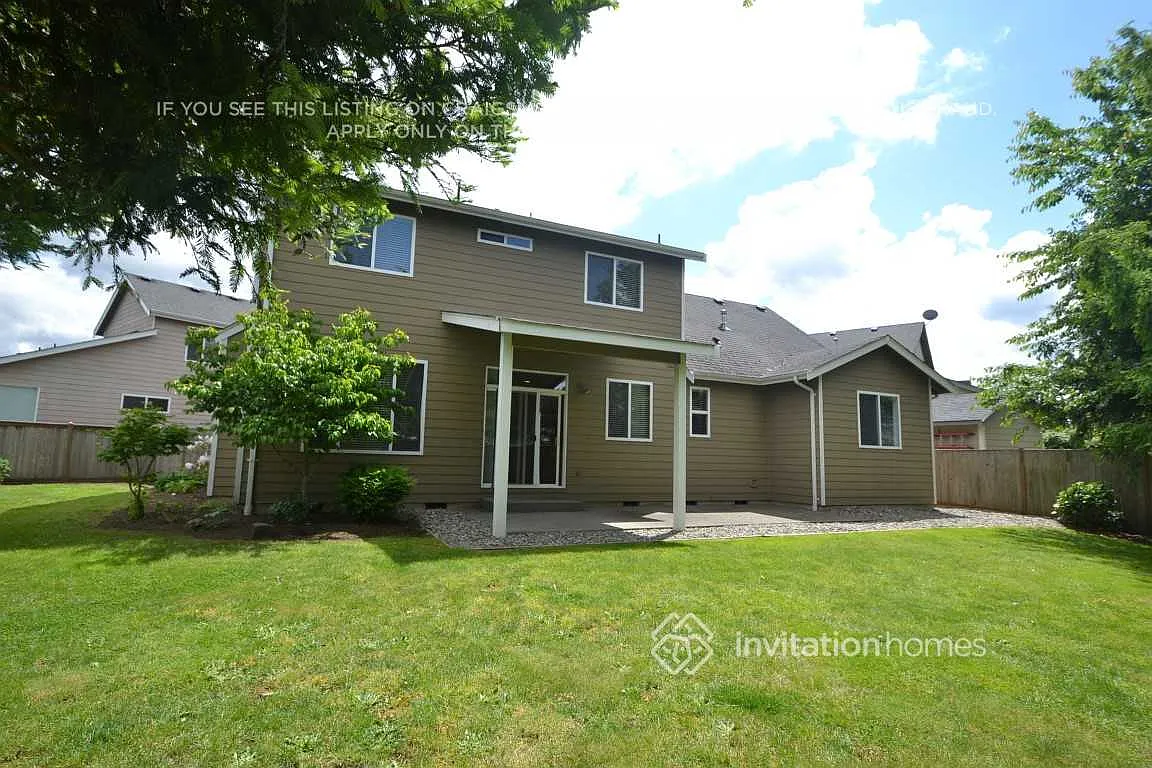1705 Peach Park Ln Puyallup, WA 98371 — Photo 2