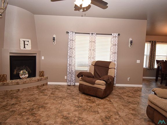 5th image of 2113 S Kipling Dr