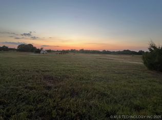 549 Kenwood Rd, Lone Grove, OK 73401