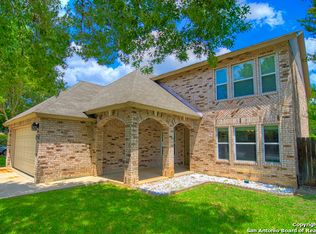 7706 Falcon Oak Dr, San Antonio, TX 78249
