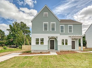 219 Hoskins Avenue Dr, Charlotte, NC 28208