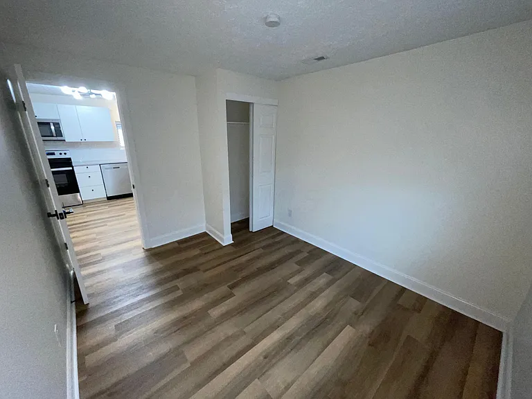 1855 Tanis Dr — Photo 5