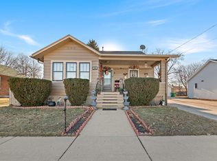 1426 Day St, Green Bay, WI 54302