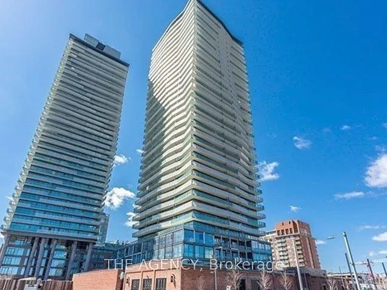 390 Cherry St #803 — Photo 1