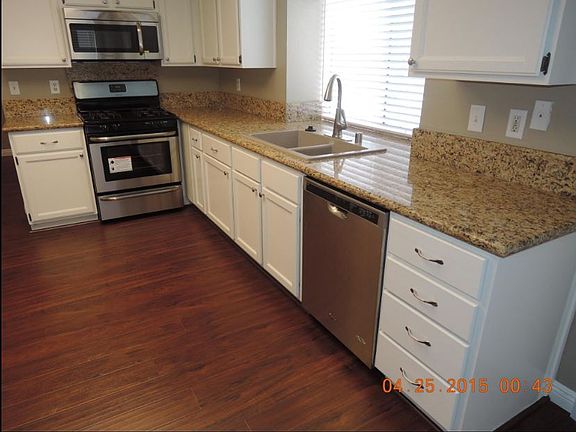 3rd image of 37823 Spyglass Cir