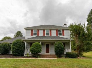 307 Courson Ct, Boiling Springs, SC 29316