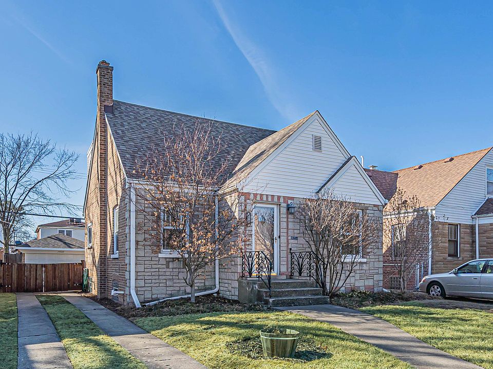 1st image of 4904 N Mulligan Ave