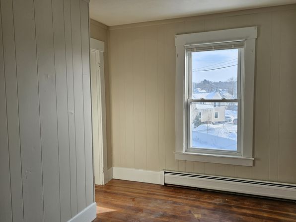 692 Massabesic St #3