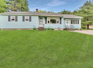 6 Greenfield Dr, Somersworth, NH 03878