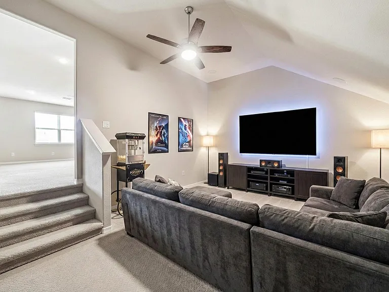 1911 Donna Temple Ct — Photo 16