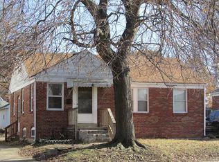 617 S Central Ave, Roxana, IL 62084