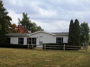 26525 County Road 358, Lawton, MI 49065