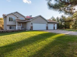 834 235th Ave NW, Saint Francis, MN 55070