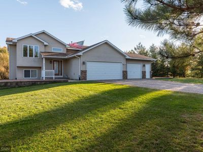 834 235th Ave NW, Saint Francis, MN, 55070