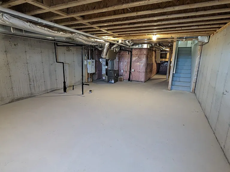 85 Greer St — Photo 26