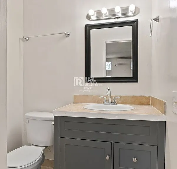 3009 Canyon Crest Dr #A — Photo 31