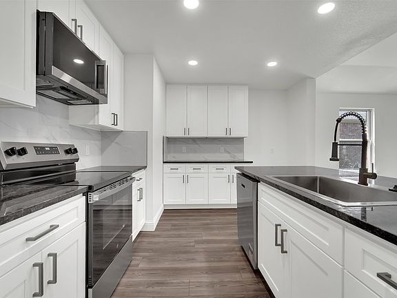 5th image of 1810 Prairie View Dr