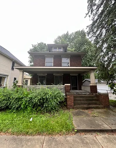 622 N Main St Photo 1