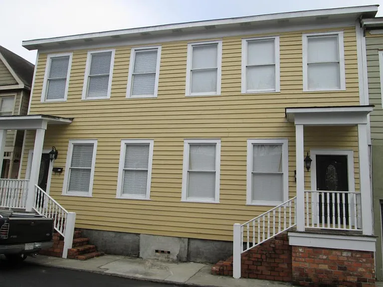 540 E Hall St — Photo 15