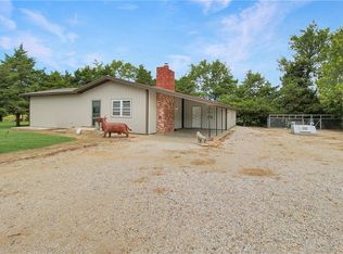 16011 Udall Rd, Oswego, KS 67356