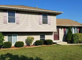 1322 Gilray Dr, Joliet, IL 60431